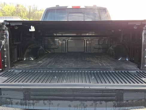 Certified 2024 Ford F150 XLT w/ Equipment Group 302A MID AWD/4WD image 30