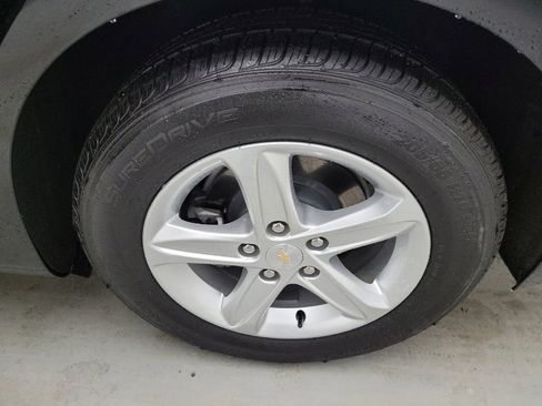 Used 2023 Chevrolet Malibu LS FWD image 31