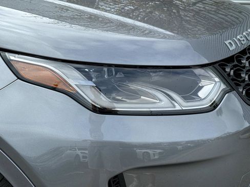 Used 2025 Land Rover Discovery Sport S image 8