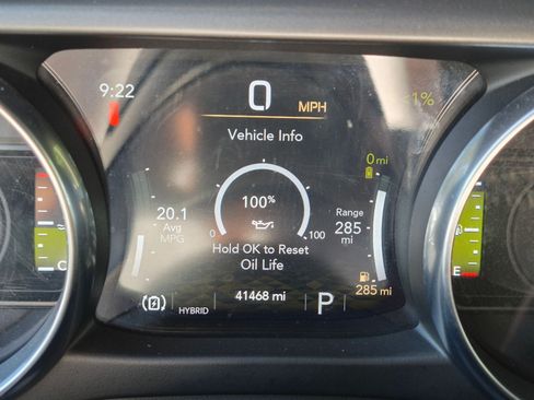Used 2023 Jeep Wrangler Unlimited w/ Cold Weather Group AWD/4WD image 11