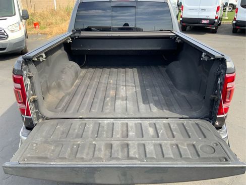 Used 2020 RAM 1500 Laramie AWD/4WD image 13