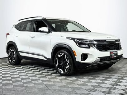 Used 2025 Kia Seltos SX