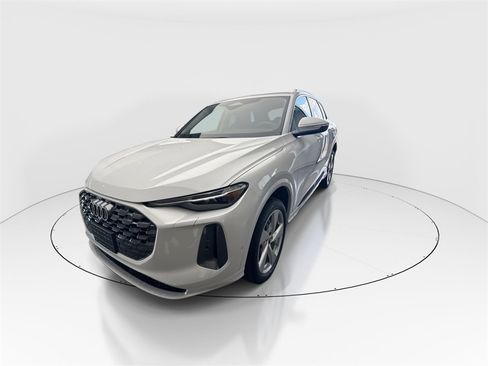 New 2025 Audi Q5 Premium Plus image 4