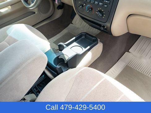 Used 2001 Ford Taurus SES FWD image 42