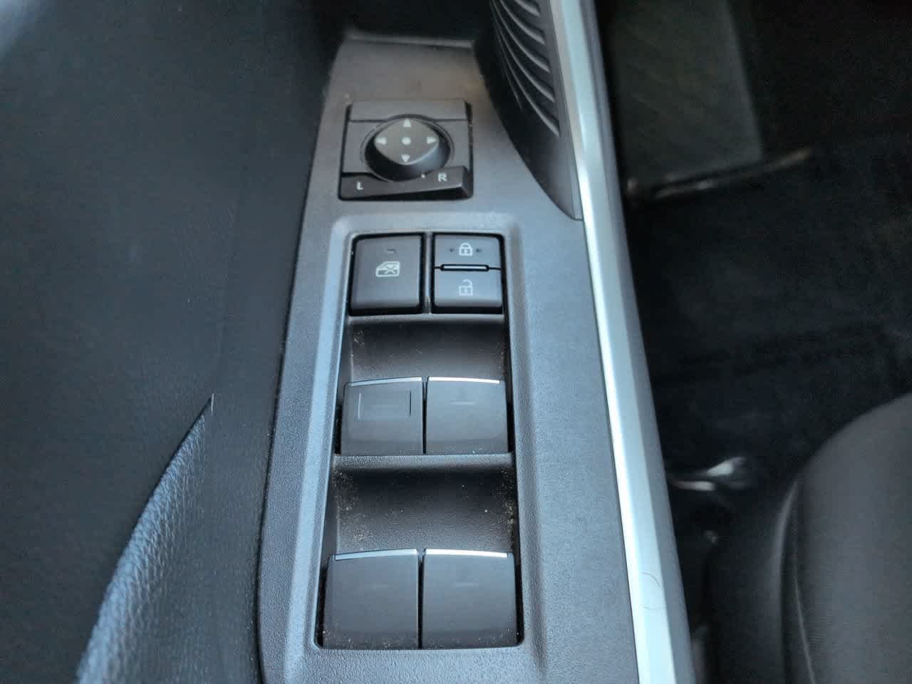 Certified 2025 Toyota RAV4 XLE AWD/4WD image 21