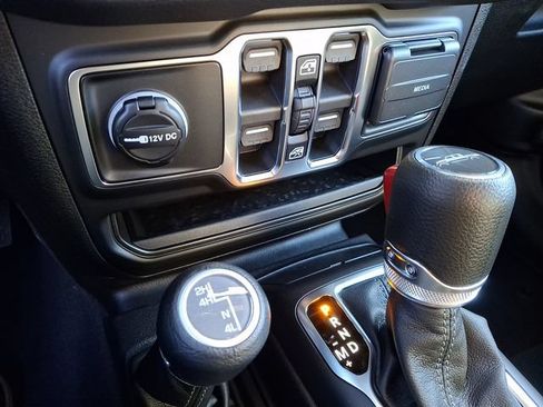 New 2026 Jeep Gladiator Sport AWD/4WD image 20