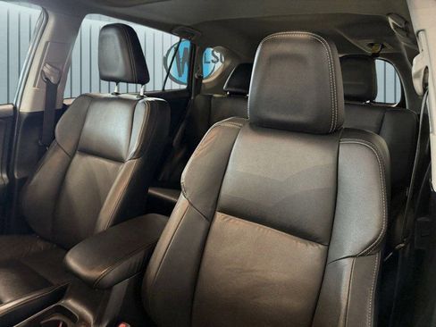 Used 2014 Toyota RAV4 Limited image 21