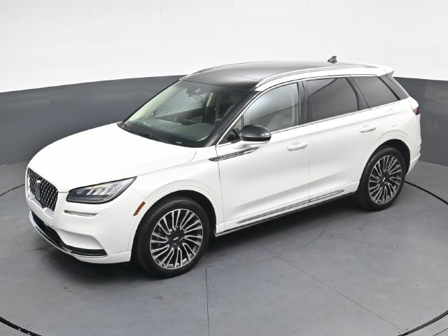 Used 2020 Lincoln Corsair Reserve w/ Appearance Package FWD image 31