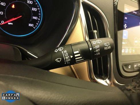 Used 2024 Chevrolet Equinox Premier image 35