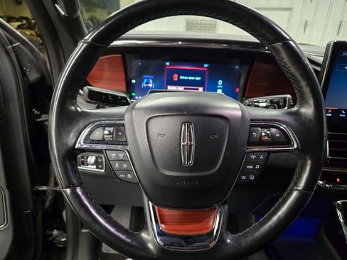 Used 2023 Lincoln Navigator L Reserve AWD/4WD image 20