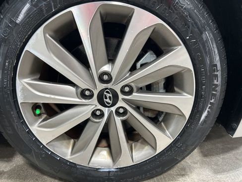 Used 2015 Hyundai Sonata Sport image 27