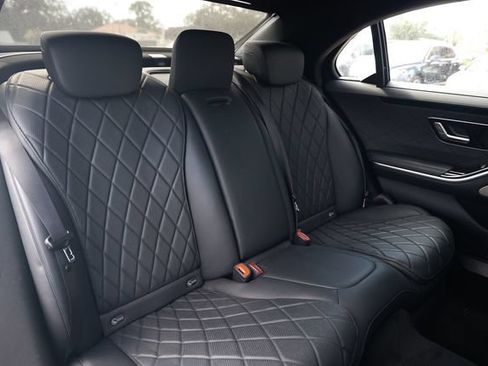 Used 2021 Mercedes-Benz S 580 4MATIC Sedan image 17