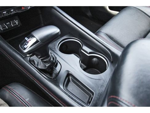 Used 2023 Dodge Durango GT RWD image 31