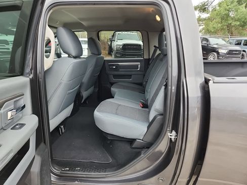 Used 2018 RAM 3500 SLT image 25