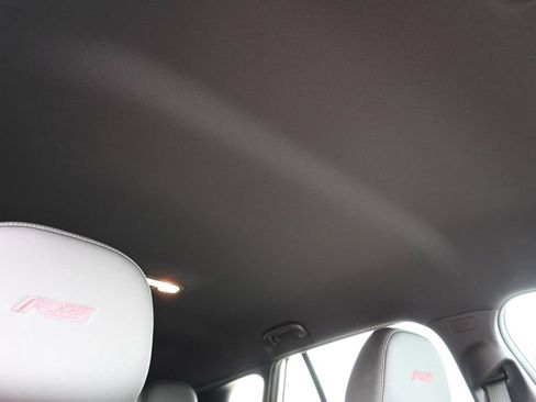 Used 2025 Chevrolet Trax RS w/ Driver Confidence Package image 23