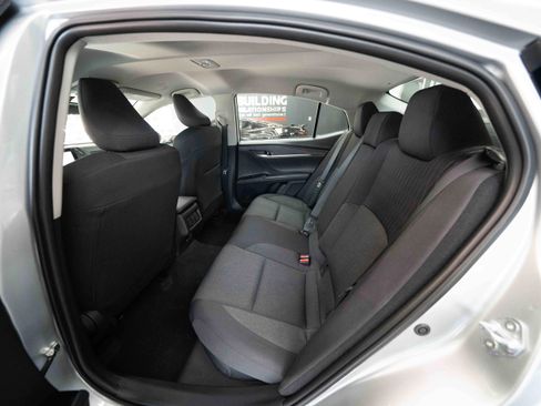 Used 2026 Toyota Camry LE FWD image 23