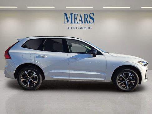 New 2026 Volvo XC60 B5 Core w/ Climate Package image 6