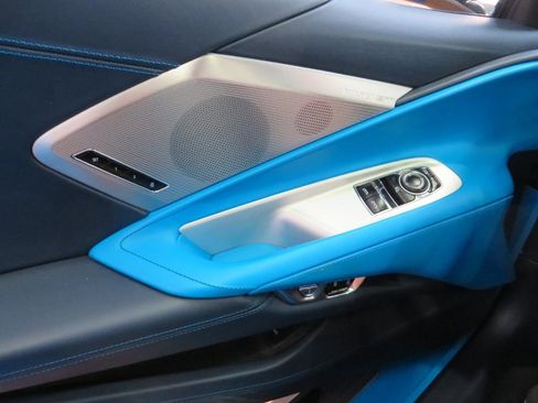 Used 2020 Chevrolet Corvette Stingray Premium Cpe w/ 3LT Preferred Equipment Group image 15