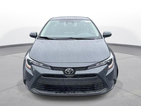 Certified 2026 Toyota Corolla LE FWD image 3