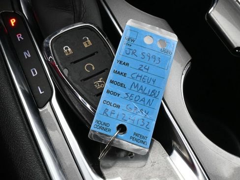 Used 2024 Chevrolet Malibu LT FWD image 22