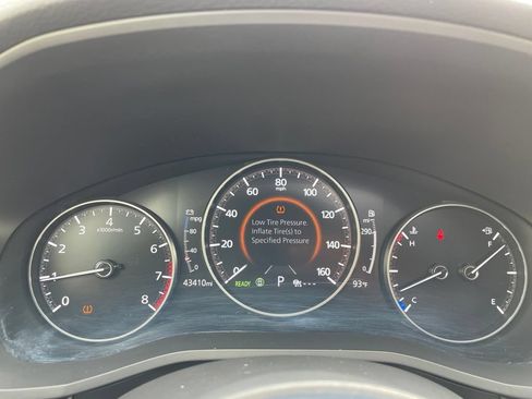 Certified 2025 MAZDA CX-70 3.3 Turbo w/ Preferred Package AWD/4WD image 10