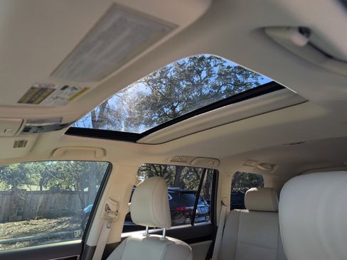 Used 2015 Lexus GX 460 image 18