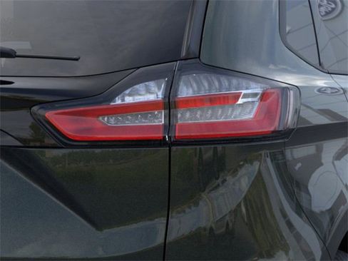 New 2024 Ford Edge SE image 21