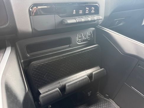 Certified 2022 RAM 1500 Big Horn image 26