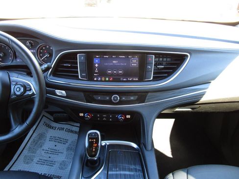 Used 2021 Buick Enclave Essence w/ Trailering Package, 5000 lbs. FWD image 7