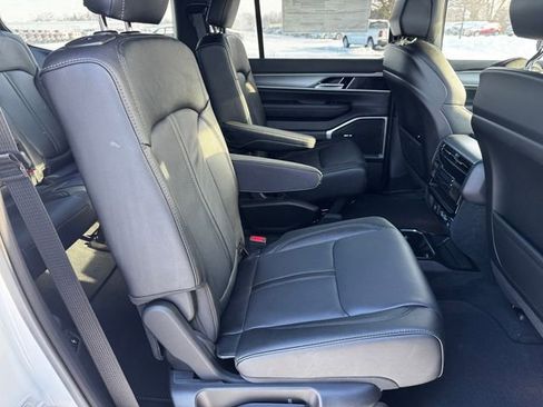 New 2026 Jeep Grand Wagoneer Limited AWD/4WD image 16
