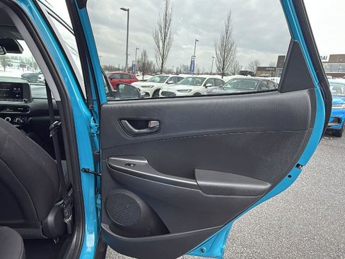 Used 2023 Hyundai Kona SEL image 18