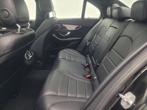 Used 2018 Mercedes-Benz C 300 Sedan w/ Premium Package image 18