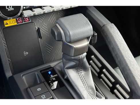 Certified 2025 Toyota Tacoma 4x4 Double Cab Hybrid image 22