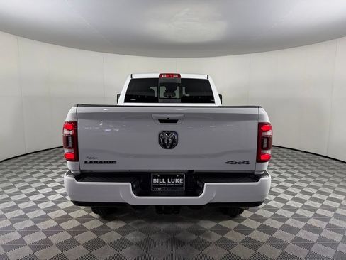 Used 2024 RAM 2500 Laramie w/ Safety Group AWD/4WD image 9