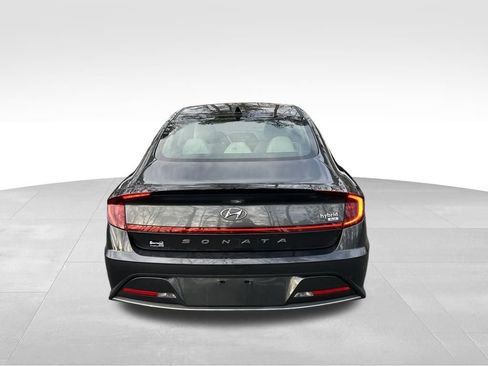 Used 2022 Hyundai Sonata Blue image 4