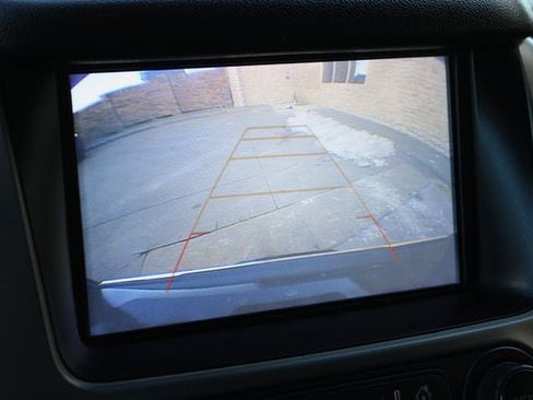 Used 2019 GMC Yukon Denali w/ Denali Ultimate Package image 9