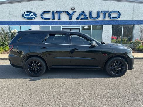 Used 2018 Dodge Durango R/T w/ Blacktop Package AWD/4WD image 3