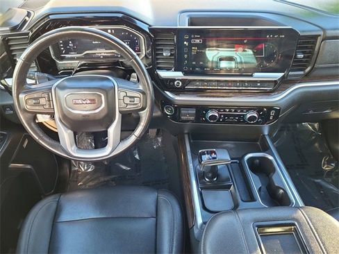 Used 2022 GMC Sierra 1500 Elevation w/ Elevation Premium Package image 10