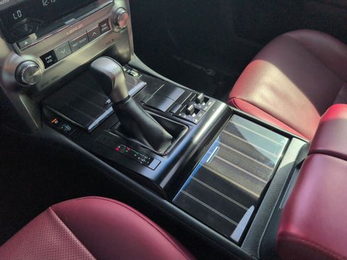 Used 2020 Lexus GX 460 Premium w/ Premium Package image 14