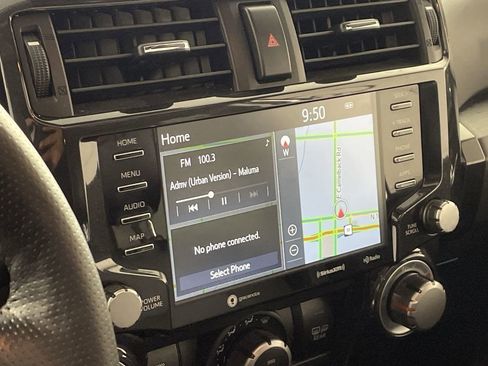 Used 2023 Toyota 4Runner TRD Off-Road Premium image 17