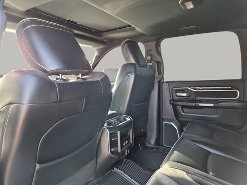 Used 2019 RAM 2500 Laramie image 19