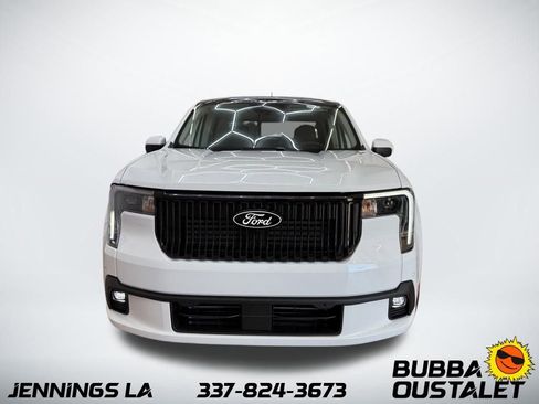 New 2025 Ford Maverick Lobo image 4