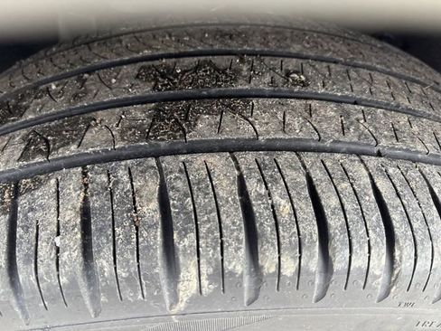 Certified 2023 Ford Explorer Platinum w/ Technology Package image 67