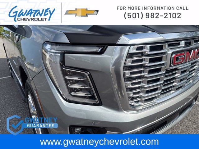 Used 2025 GMC Yukon Denali AWD/4WD image 13