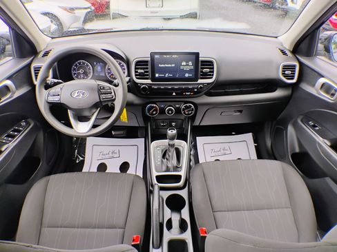 Used 2021 Hyundai Venue SE image 38