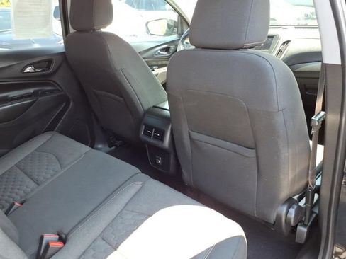Used 2020 Chevrolet Equinox LT AWD/4WD image 22