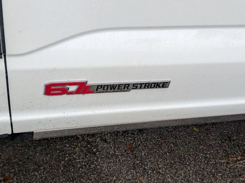 New 2026 Ford F250 Platinum AWD/4WD image 6