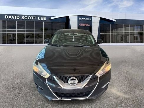 Used 2017 Nissan Maxima 3.5 SL FWD image 2