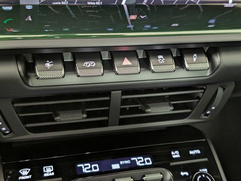 New 2026 Porsche 911 Carrera T image 28