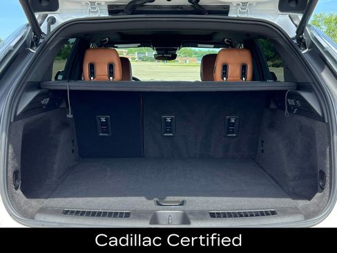 Certified 2024 Cadillac XT4 Sport AWD/4WD image 37
